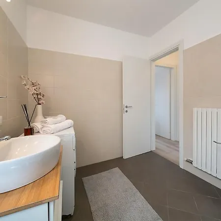 Zona Stadium - Free Parking, Wi-fi, Ac * Bergamo